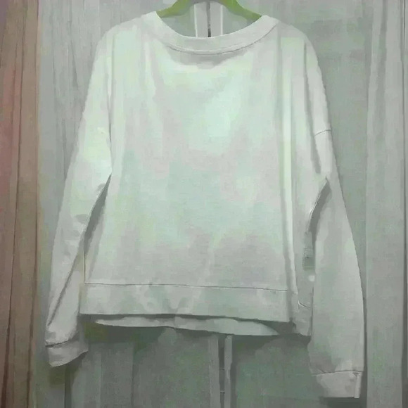 NWOT Lilly Pulitzer Large Sheridan Sweatshirt w Sequins and Embroidery Item# 2L - Picture 5 of 7